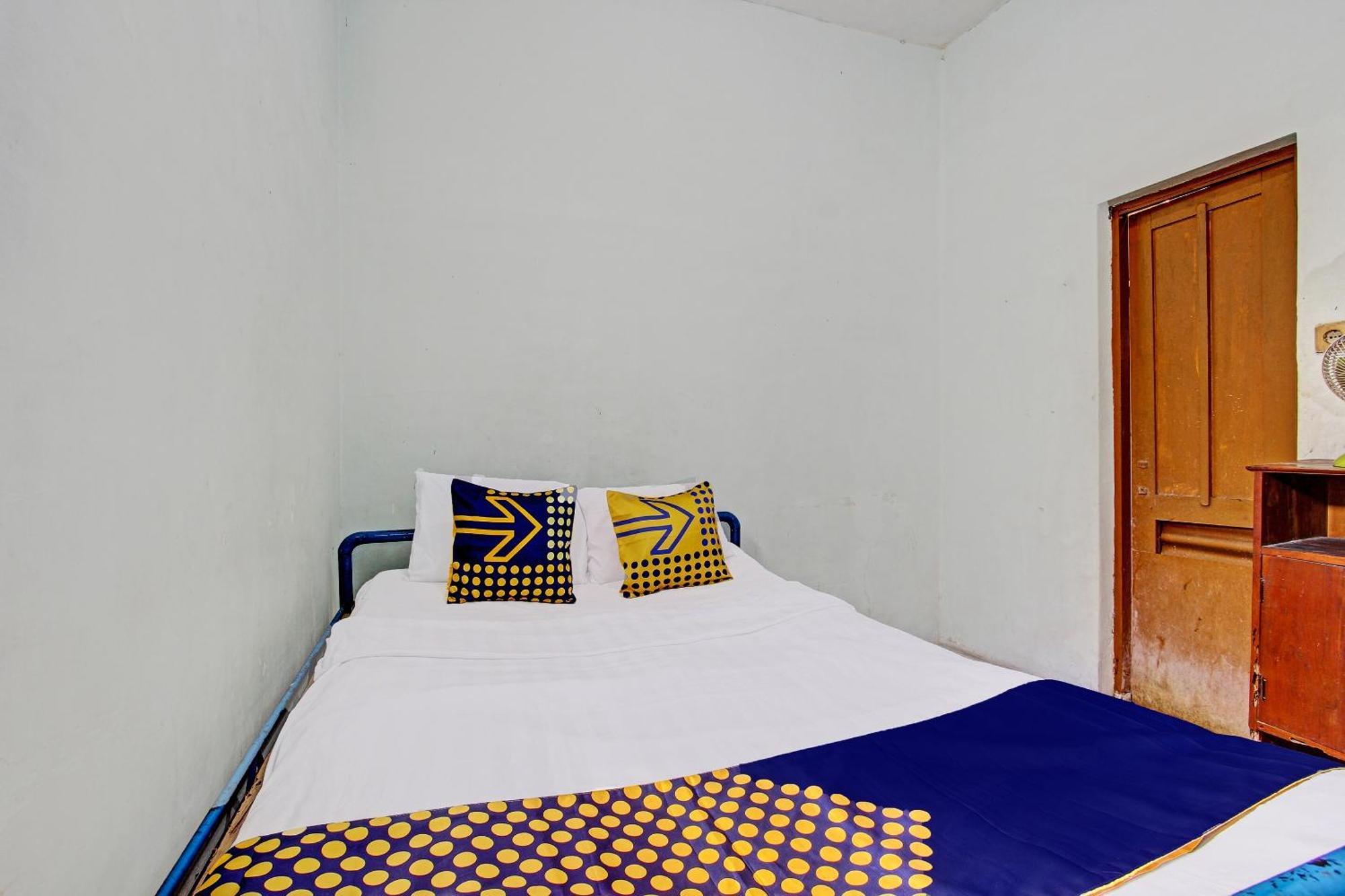 Spot On 92336 Hotel Sukowati 수라카르타 외부 사진