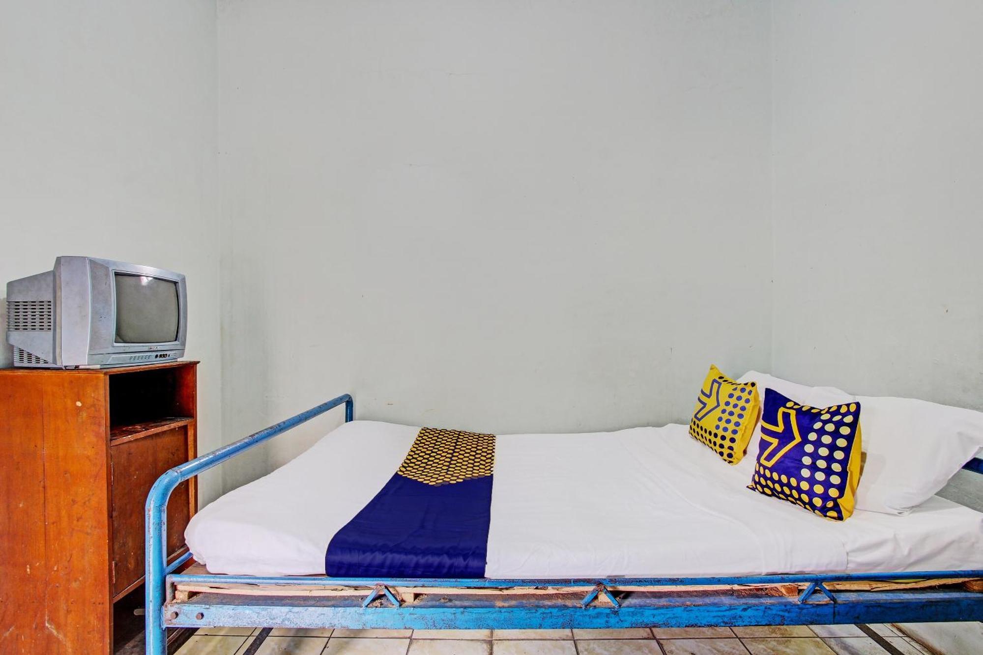 Spot On 92336 Hotel Sukowati 수라카르타 외부 사진